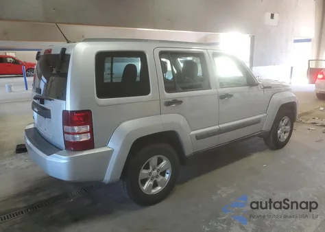 2011 Jeep Liberty Sport z USA, uszkodzony, nr VIN 1J4PN2GK5BW579922